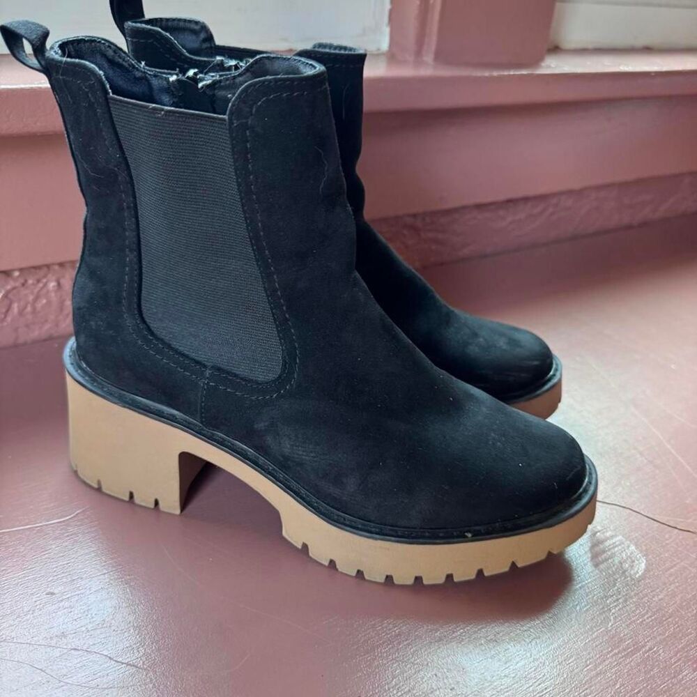 Universal Thread Target Women's Black Heel Ankle Chelsea Boots - Sz 8.5
